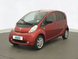 Rouge Utilisé 2018 Peugeot iON Citadine | 7 790 € (Prix cher)