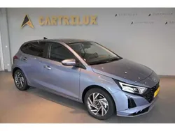 Bleu Nouvelle 2025 Hyundai i20 Berline | 23 487 € (Prix juste)
