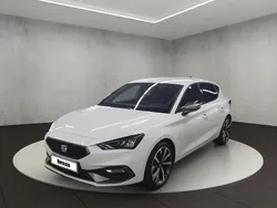 Blanc Utilisé 2022 Seat Leon FR Berline | 22 450 € (Prix juste)