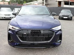 Bleu Utilisé 2022 Audi e-tron Sport SUV | 37 000 € (Prix juste)
