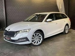Blanc Utilisé 2022 Skoda Octavia Style Break | 24 605 € (Bon prix)