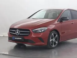 Utilisé 2022 Mercedes 180 Progressive Berline | 25 999 € (Prix juste)
