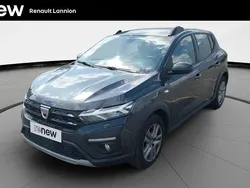 Gris Utilisé 2022 Dacia Sandero Comfort Citadine | 13 990 € (Prix juste)