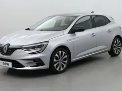 Gris Utilisé 2024 Renault Mégane IV Techno Berline | 24 250 € (Prix assez cher)