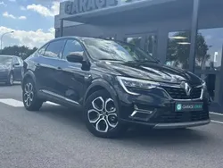 Noir Utilisé 2023 Renault Arkana Techno SUV | 23 870 € (Prix juste)