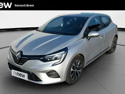 Gris Utilisé 2022 Renault Clio V Intens Citadine | 14 990 € (Bon prix)