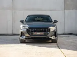 Gris Utilisé 2021 Audi e-tron Sport SUV | 49 900 €