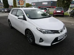 Blanc Utilisé 2015 Toyota Auris Berline | 10 290 € (Bon prix)