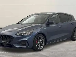 Utilisé 2020 Ford Focus ST-Line X Berline | 13 999 € (Prix juste)