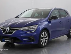 Bleu Utilisé 2024 Renault Mégane IV Techno Berline | 23 999 € (Prix juste)