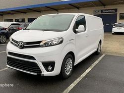 Blanc Utilisé 2024 Toyota Proace Business Edition Van | 38 900 €