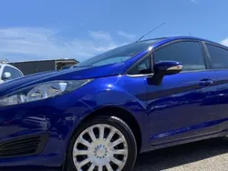 Bleu Utilisé 2014 Ford Fiesta Trend Citadine | 9 990 € (Prix assez cher)