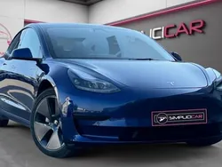 Bleu Utilisé 2021 Tesla Model 3 Standard Range Plus Berline | 26 980 € (Prix juste)