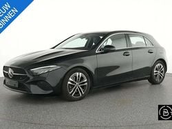 Noir Occasion 2024 Mercedes A180 Business Citadine | 27 490 € (Bon prix)
