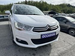 Blanc Occasion 2014 Citroën C4 PureTech Berline | 8 990 € (Prix cher)