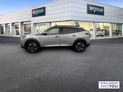 Utilisé 2021 Peugeot e-2008 Allure SUV | 15 990 € (Prix juste)