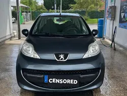 Utilisé 2007 Peugeot 107 Urban Move Citadine | 2 300 € (Prix juste)
