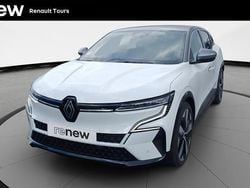 Blanc Utilisé 2023 Renault Mégane Techno Berline | 24 999 € (Prix juste)