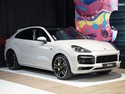 Gris Utilisé 2021 Porsche Cayenne SUV | 84 980 € (Prix cher)