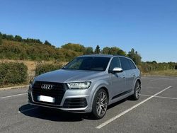 Gris Utilisé 2018 Audi Q7 Sport SUV | 29 900 € (Prix juste)