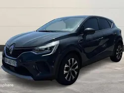 Bleu Utilisé 2024 Renault Captur Evolution SUV | 17 999 € (Prix juste)