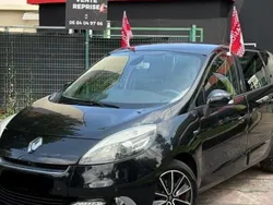 Noir Utilisé 2012 Renault Scénic III Bose Edition Monospace | 3 990 € (Prix juste)