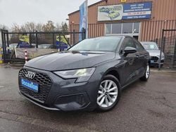 Gris Occasion 2024 Audi A3 Attraction Berline | 27 900 € (Super prix)