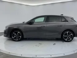 Gris Utilisé 2023 Opel Astra Elegance | 19 633 € (Bon prix)