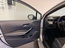Utilisé 2021 Toyota Corolla Design | 19 990 € (Prix juste)