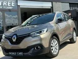 Beige Utilisé 2016 Renault Kadjar Bose Edition SUV | 13 990 € (Prix juste)