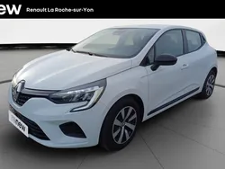 Blanc Utilisé 2024 Renault Clio V Equilibre Berline | 15 490 € (Prix juste)
