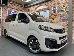 Gris Utilisé 2022 Opel Zafira Life Edition Van | 42 841 € (Prix assez cher)