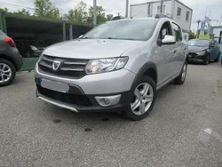 Utilisé 2016 Dacia Sandero Prestige Citadine | 10 790 € (Prix assez cher)