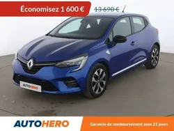 Bleu Utilisé 2020 Renault Clio V LIMITED Citadine | 12 090 € (Bon prix)