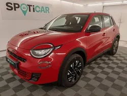 Rouge Utilisé 2025 Fiat 600 | 25 990 € (Prix juste)