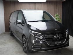 Utilisé 2025 Mercedes V300 Monospace | 98 461 €