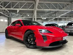 Rouge Utilisé 2022 Porsche Taycan Sport Turismo Berline | 99 750 €