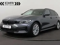 Gris Utilisé 2020 BMW 330e Break | 25 995 € (Prix juste)