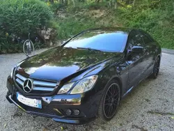 Noir Utilisé 2009 Mercedes E350 AMG Coupé | 12 500 €