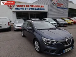 Bleu Utilisé 2019 Renault Mégane GrandTour Business Break | 11 990 € (Prix juste)