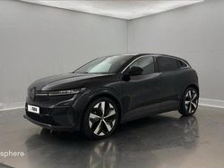 Noir Utilisé 2022 Renault Mégane Techno SUV | 26 999 € (Prix juste)