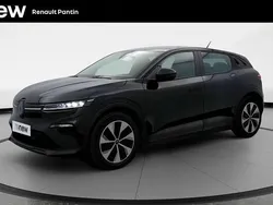 Noir Utilisé 2023 Renault Mégane Evolution Berline | 23 990 € (Prix juste)