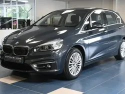Gris Utilisé 2016 BMW 218 Luxury Line Monospace | 12 396 €