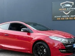 Utilisé 2010 Renault Mégane III R.S. Berline | 14 990 € (Prix juste)