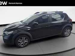 Noir Utilisé 2021 Dacia Sandero Comfort Citadine | 12 990 € (Prix juste)