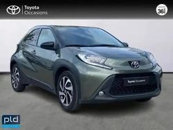 Biton vert cardamome métal/toit noir Utilisé 2022 Toyota Aygo Design Citadine | 13 490 € (Bon prix)