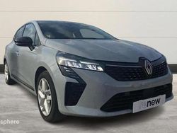 Orange Occasion 2025 Renault Clio V Evolution Berline | 21 999 € (Prix assez cher)