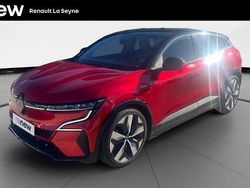 Rouge Occasion 2022 Renault Megane E-Tech Techno Berline | 23 990 € (Prix juste)