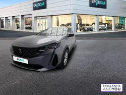 Gris Utilisé 2024 Peugeot 5008 Active Monospace | 32 190 € (Prix juste)
