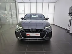 Gris daytona nacré Utilisé 2025 Audi A3 Sportback e-tron S-Line Berline | 50 990 €